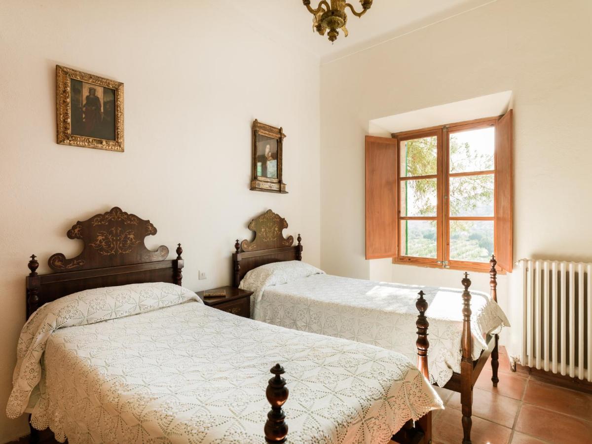 Holiday Finca Biniatzar Palma